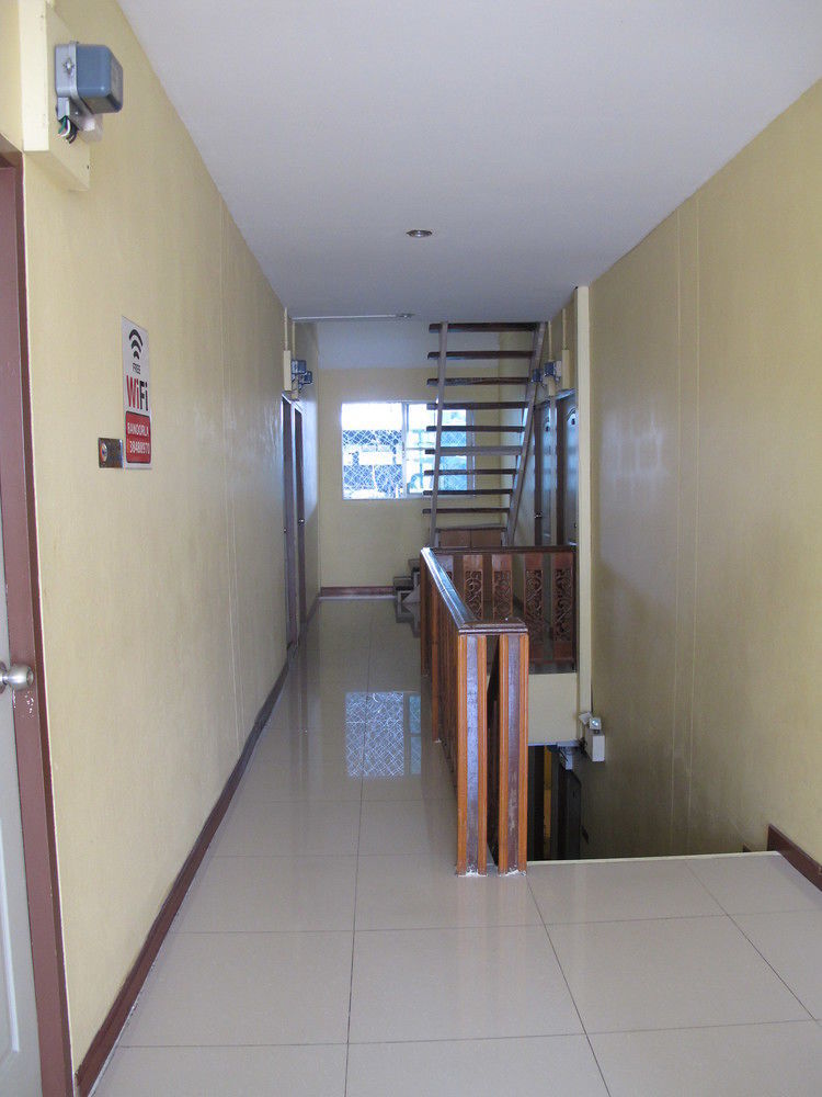 Aura House Hotel Pattaya Exterior foto